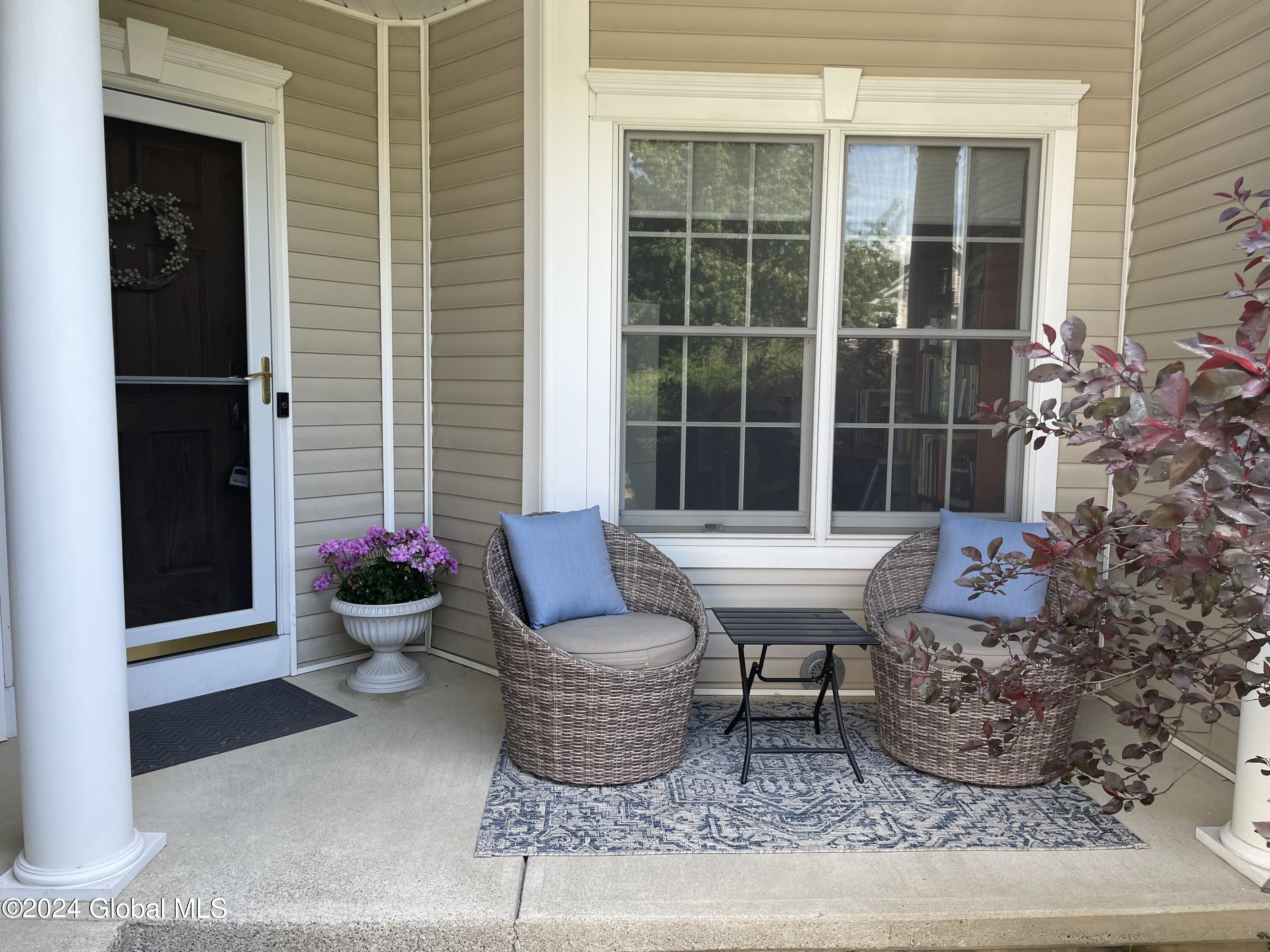 18 Rockrose Drive, East Greenbush, NY Property Listing from DaviesDavies