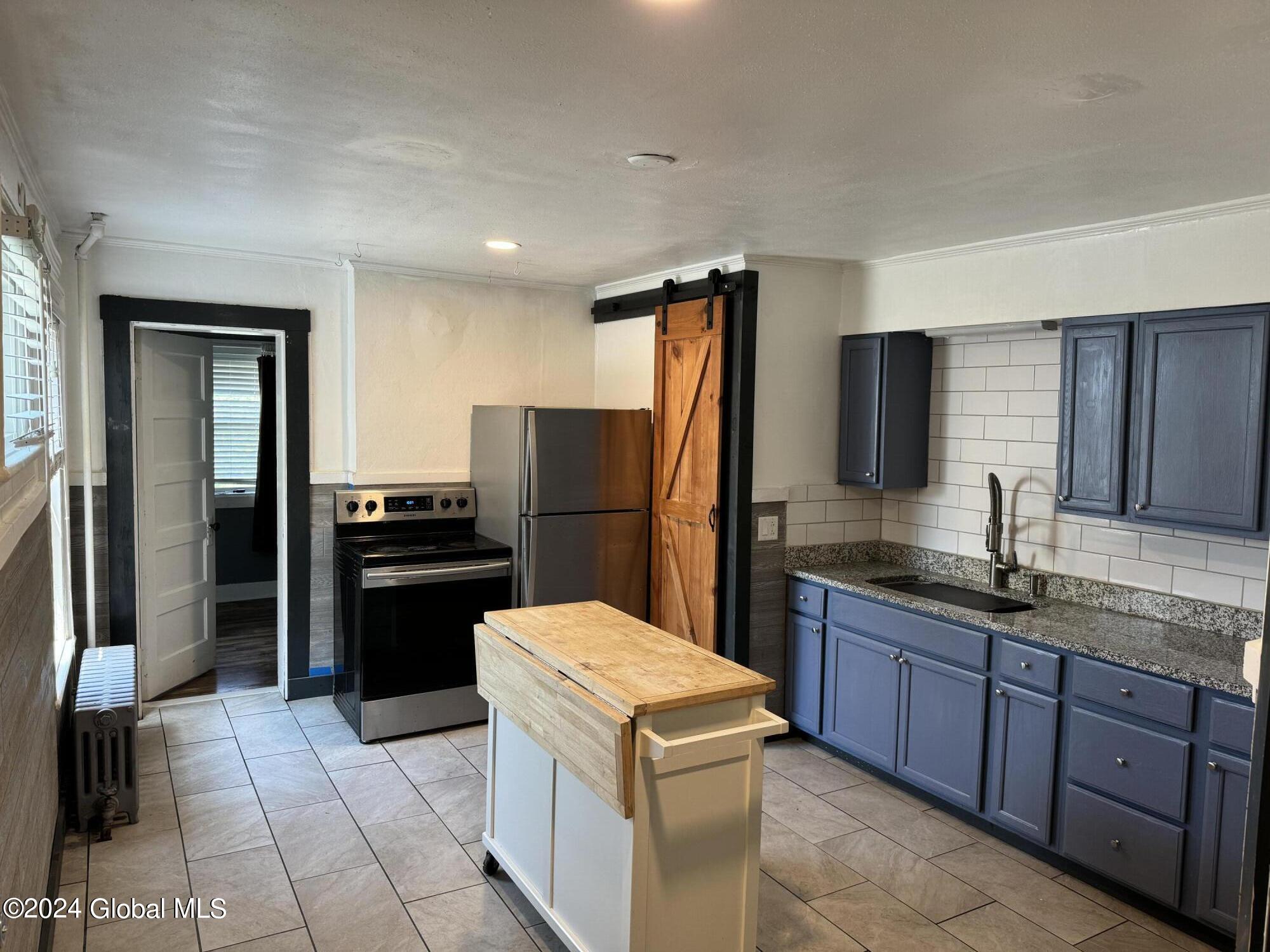 20 Jay Street in Schenectady, NY Listed For 1,750.00 by Michael Dufek