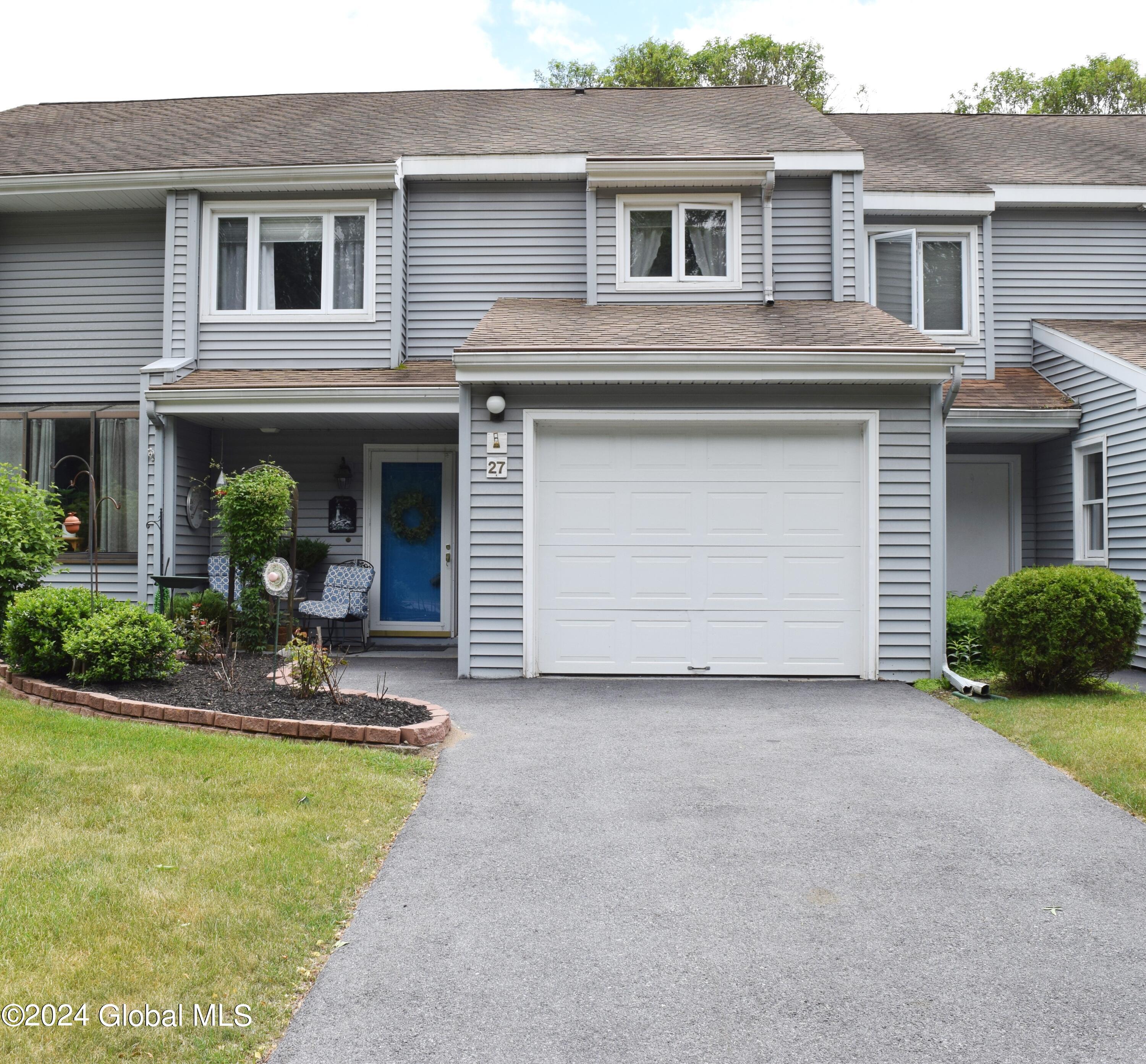 27 Winners Circle, Saratoga Springs, NY Property Listing from Davies