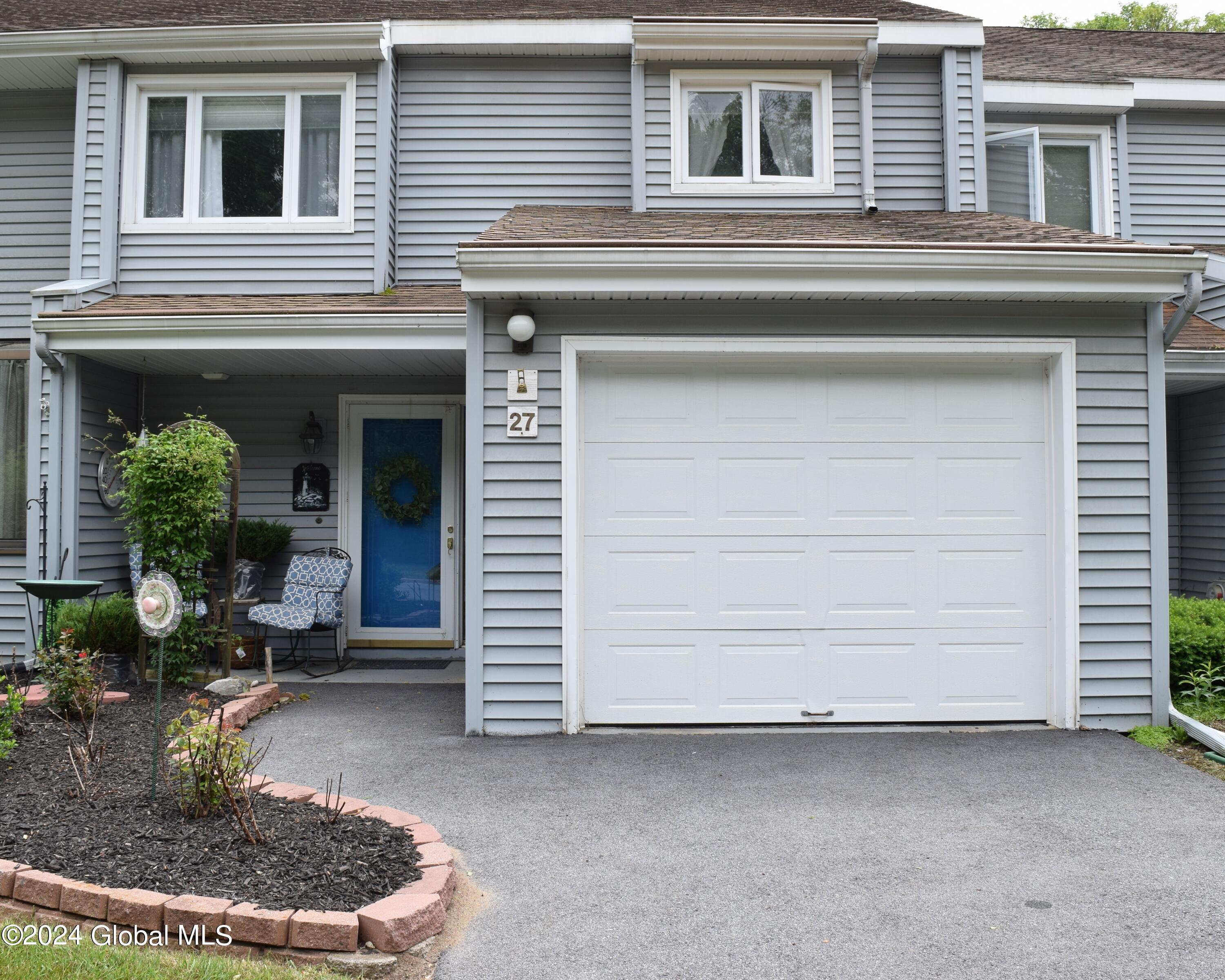 27 Winners Circle, Saratoga Springs, NY Property Listing from Davies