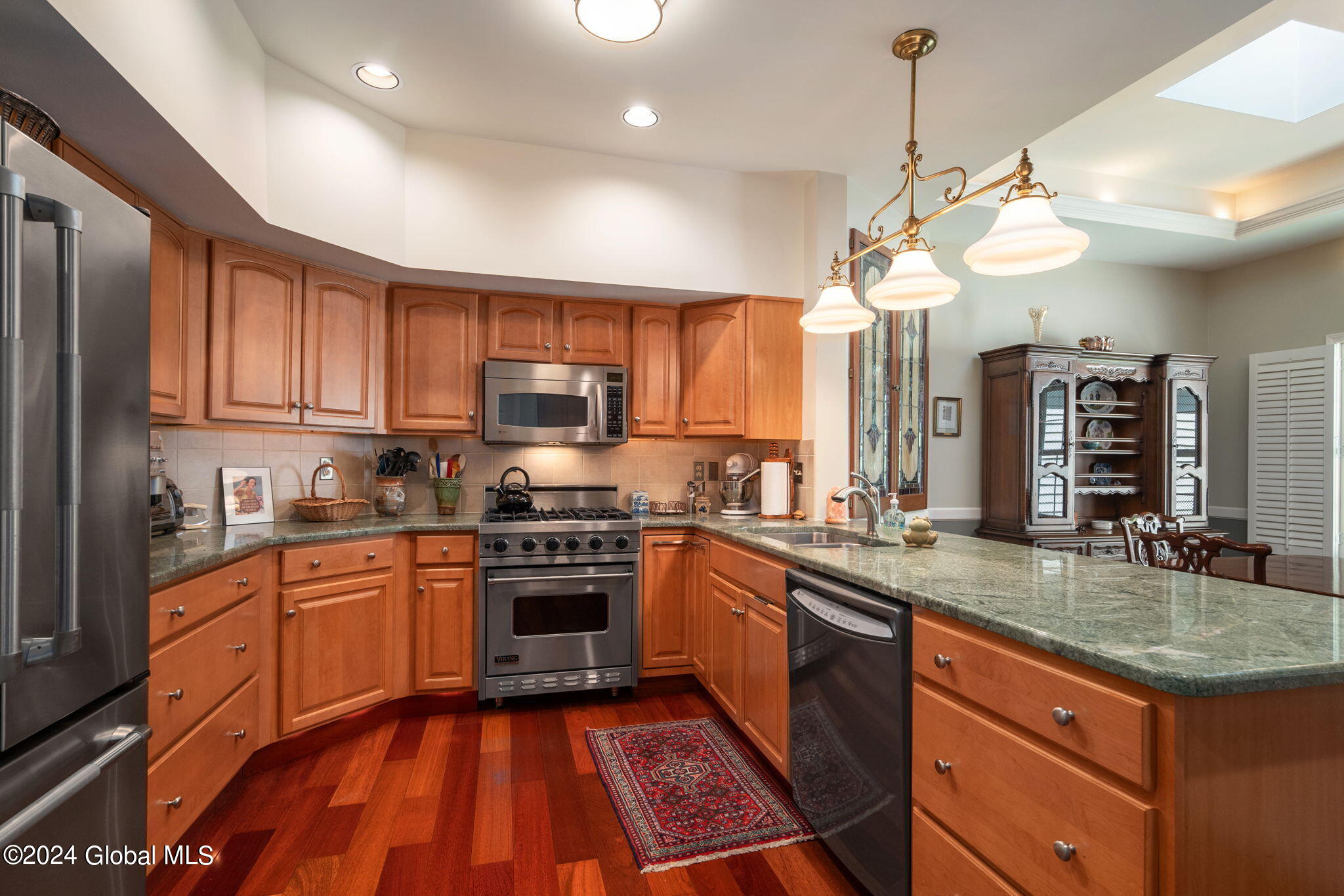 82 Oakmont Street in Schenectady, NY Listed For 475,000.00 by John T