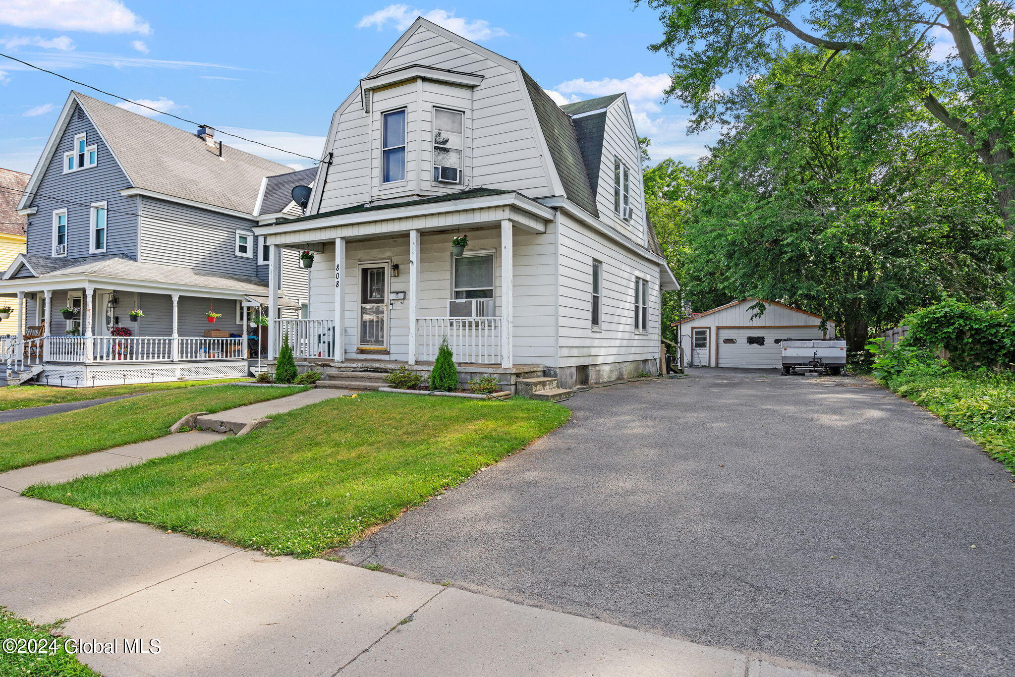 808 Thompson Street, Schenectady, NY Property Listing from DaviesDavies