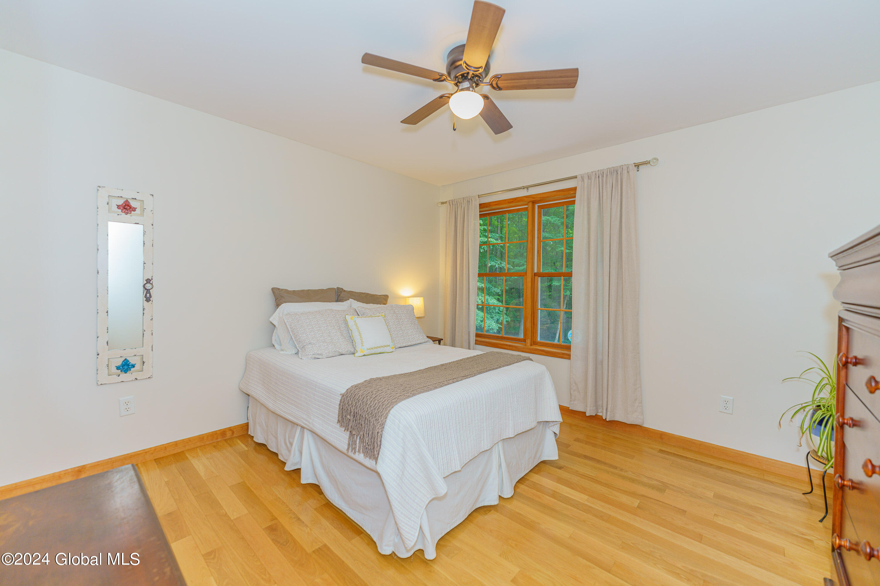 116 Virginia Place in Saratoga Springs, NY Listed For 539,900.00 by