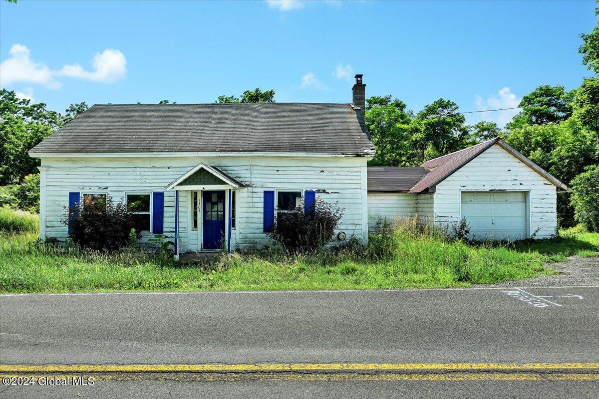 1303 S Schodack Road, Castleton, NY Property Listing from DaviesDavies