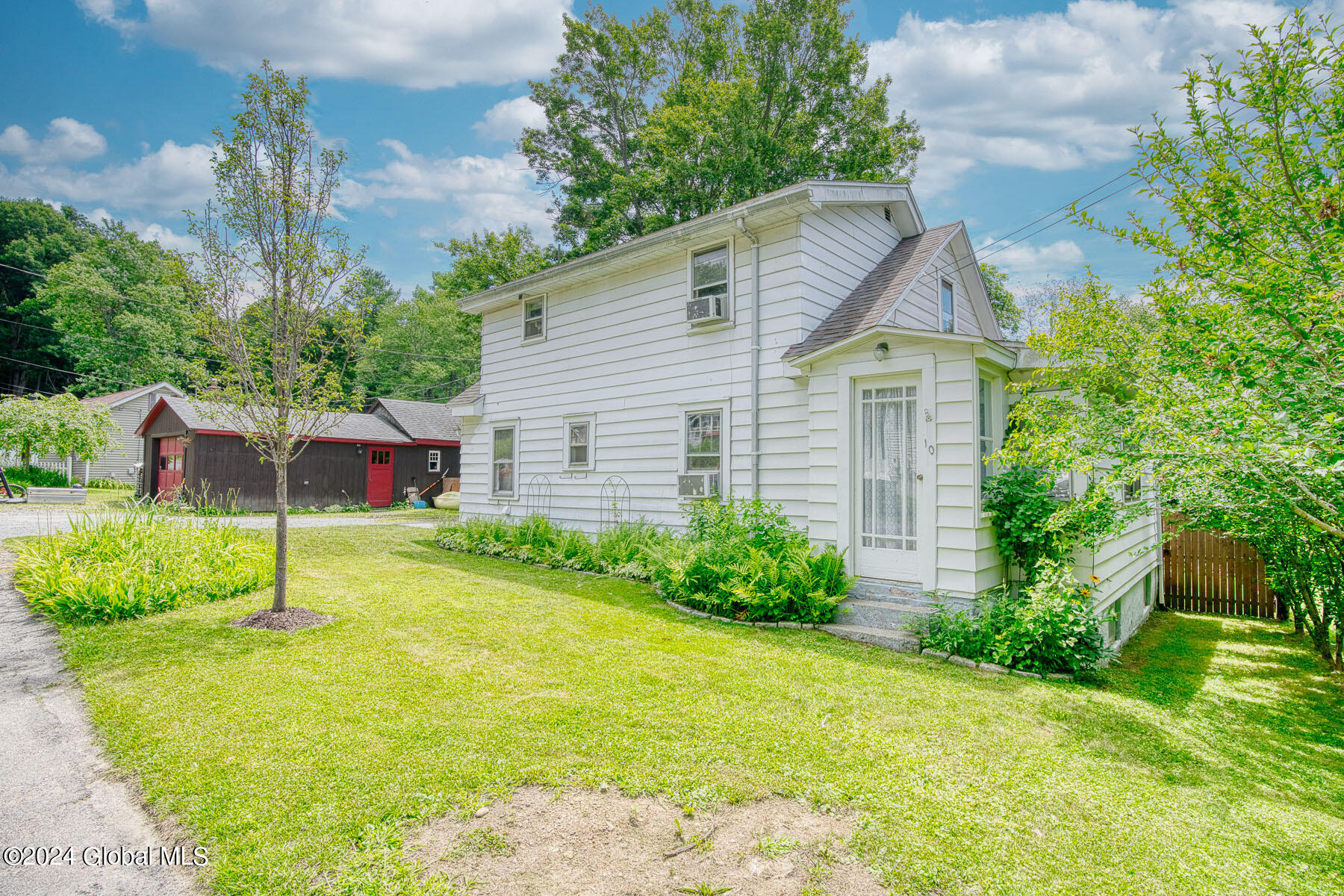 10 E Avenue B East , Wynantskill, NY - Property Listing from Davies-Davies