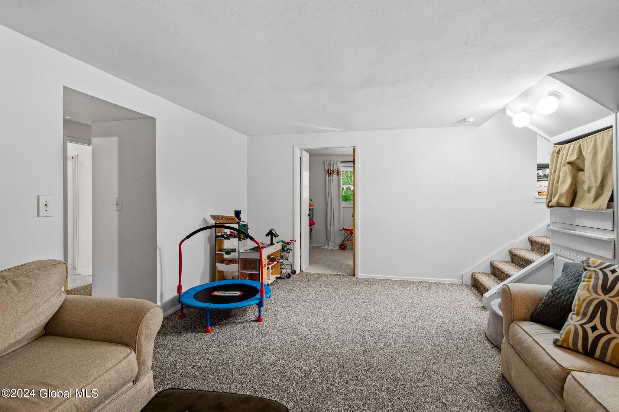 20 Sugarbush Road in Clifton Park, NY Listed For 364,900.00 by Kevin