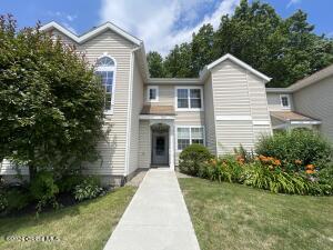 5002 Forest Point Drive Clifton Park, NY 12065