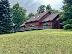 17 Mirror Lake Way Whitehall, NY 12837