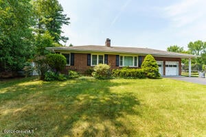 16 Gregory Lane Loudonville, NY 12211