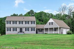 467 Knickerbocker Road Schodack Landing, NY 12156