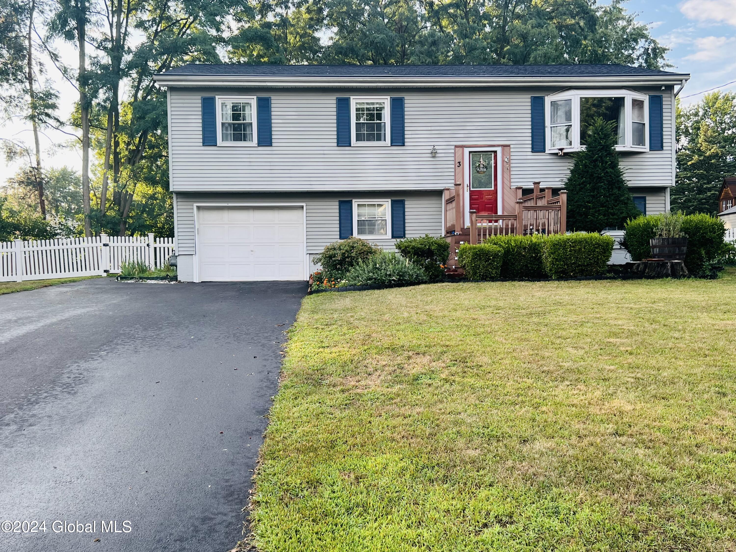 3 Jo Ann Court in Albany, NY Listed For 2,800.00 by Ruby Karn for