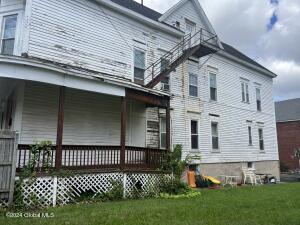 74 Eagle Street Troy, NY 12180