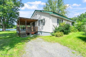 65 Marcellus Lane Schaghticoke, NY 12154