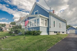 223 Clizbe Avenue Amsterdam, NY 12010