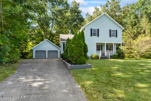 39 Kings Mills Road Gansevoort, NY 12866