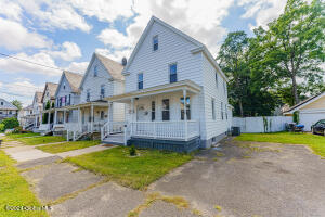 2318 Fairlee Street Schenectady, NY 12306