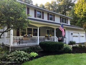 10 Bear Cub Crossing Saratoga Springs, NY 12866