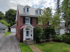 204 S William Street Johnstown, NY 12095