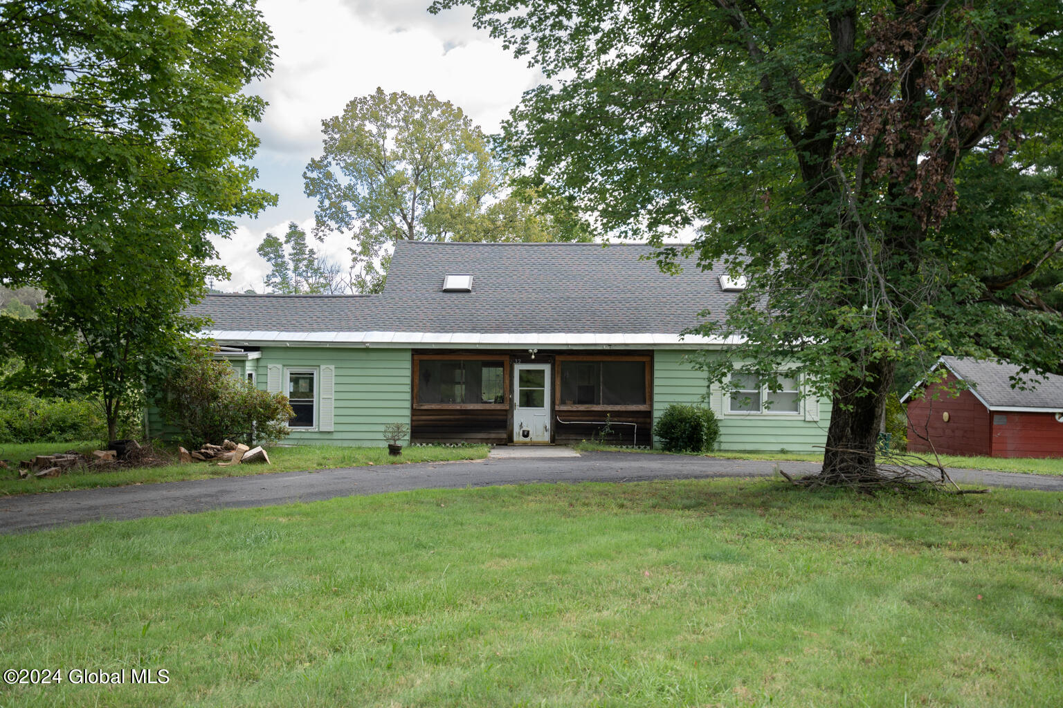 32 Collins Road in East Greenbush, NY Listed For 250,000.00 by Loraine