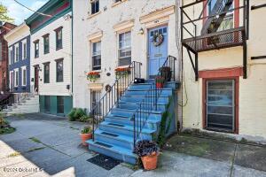 362 Hamilton Street Albany, NY 12210