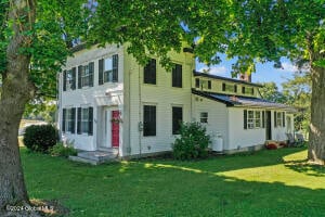 526 McDougall Road Pattersonville, NY 12137