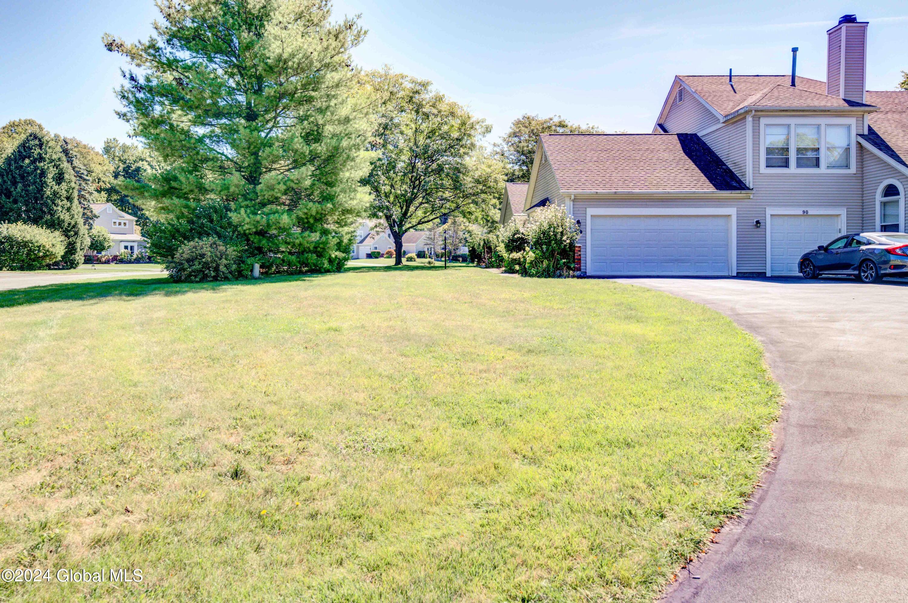 94 Killarney Drive, Niskayuna, NY Property Listing from DaviesDavies