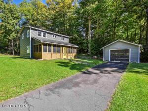 16 Ingalside Road Greenville, NY 12083