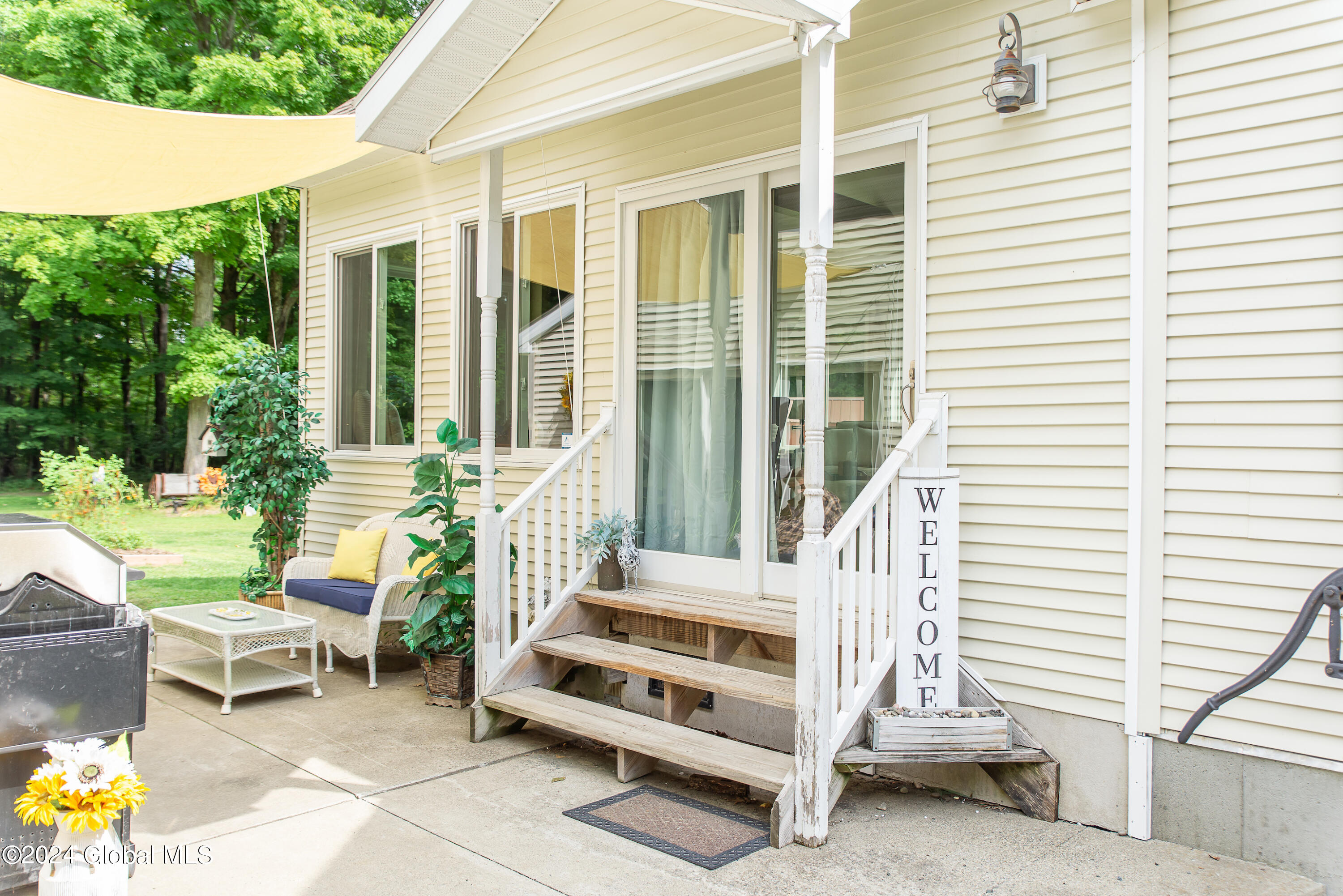 637 Waite Road in Clifton Park, NY Listed For 540,000.00 by Joanne D