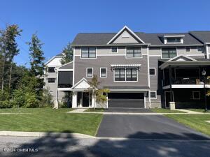 3 Gibson Court Saratoga Springs, NY 12866