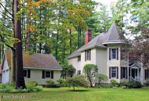 5 Sicada Street Saratoga Springs, NY 12866