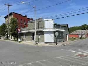 43 Bridge Street Amsterdam, NY 12010
