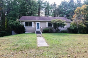 15 Azure Drive Queensbury, NY 12804