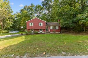 1684 Julianne Drive Castleton, NY 12033