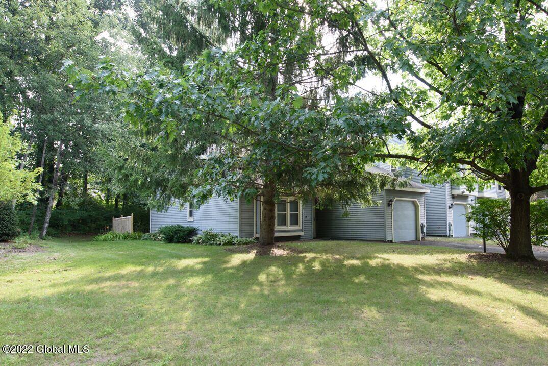 1 Flintlock Lane in Clifton Park, NY Listed For 1,900.00 by Franca M