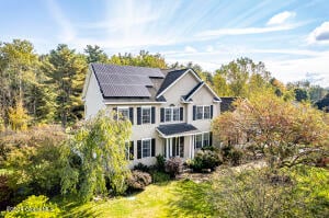 25 Stonehurst Drive Queensbury, NY 12804