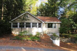 21 Pine Road Lake Luzerne, NY 12846