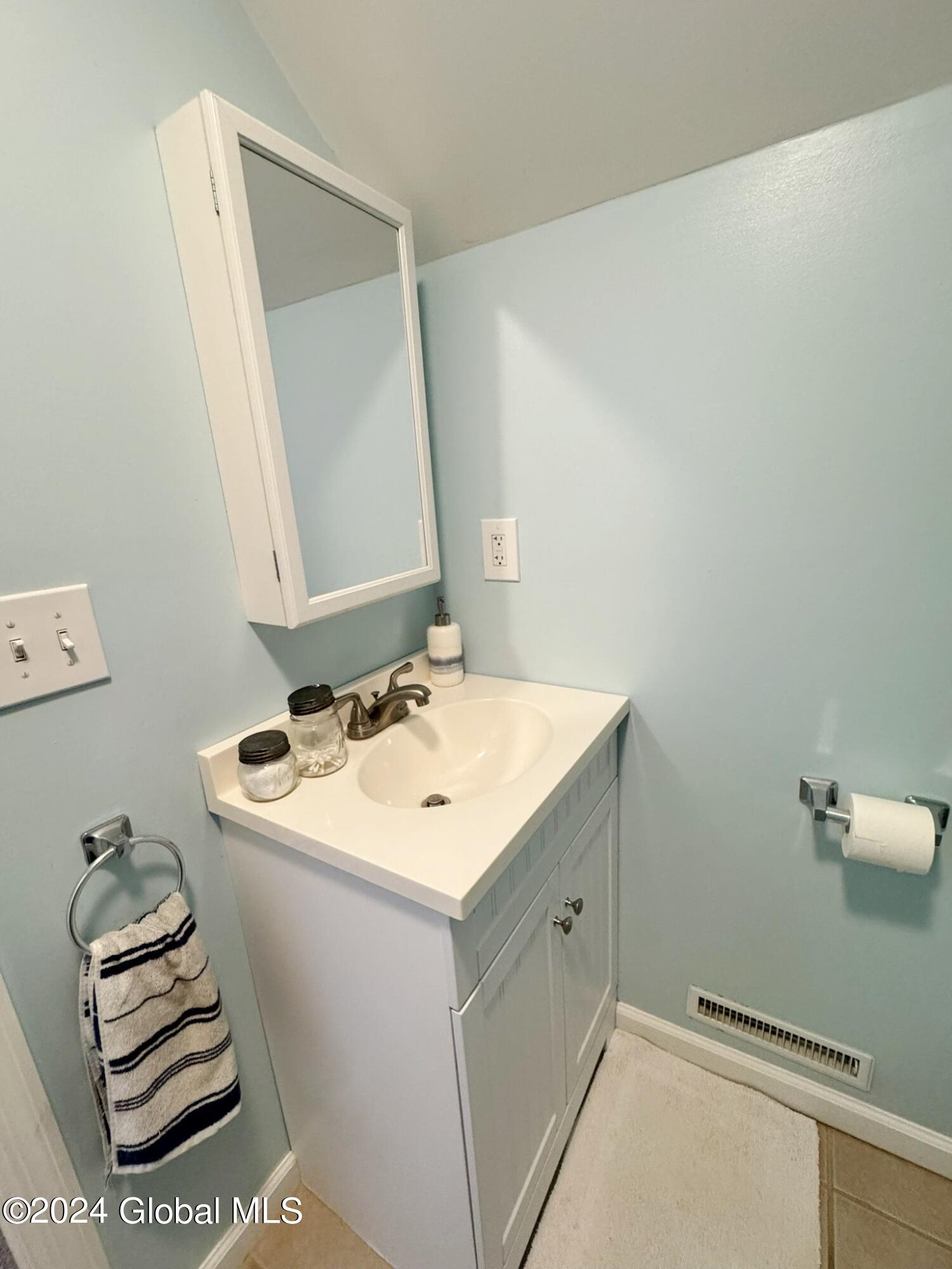 1813 Wagner Street, Schenectady, NY Property Listing from DaviesDavies