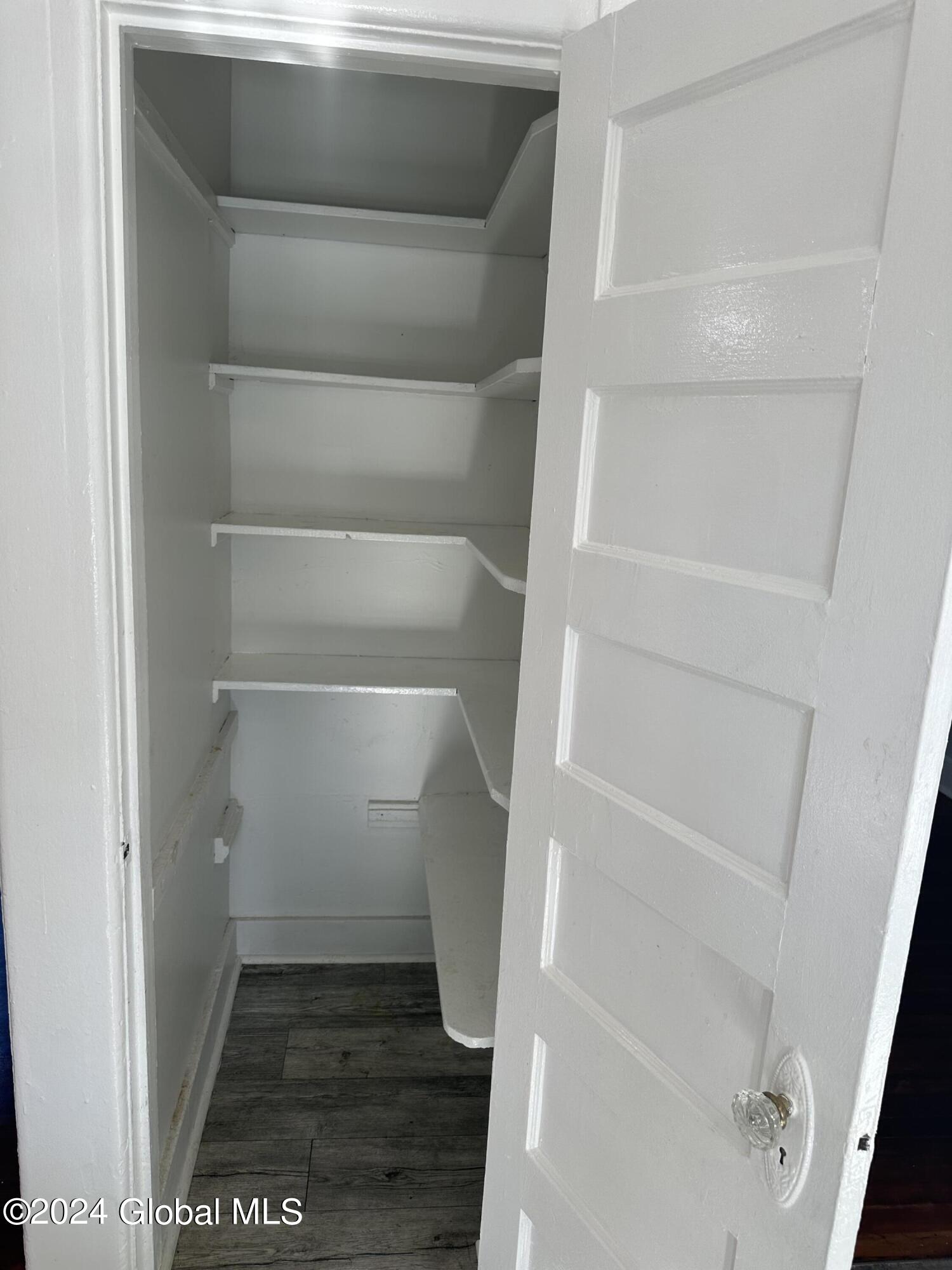 915 Mcclyman Street, Schenectady, NY Property Listing from DaviesDavies