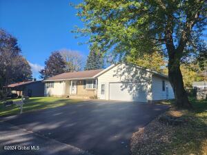 15 Rockefeller Drive St Johnsville, NY 13452