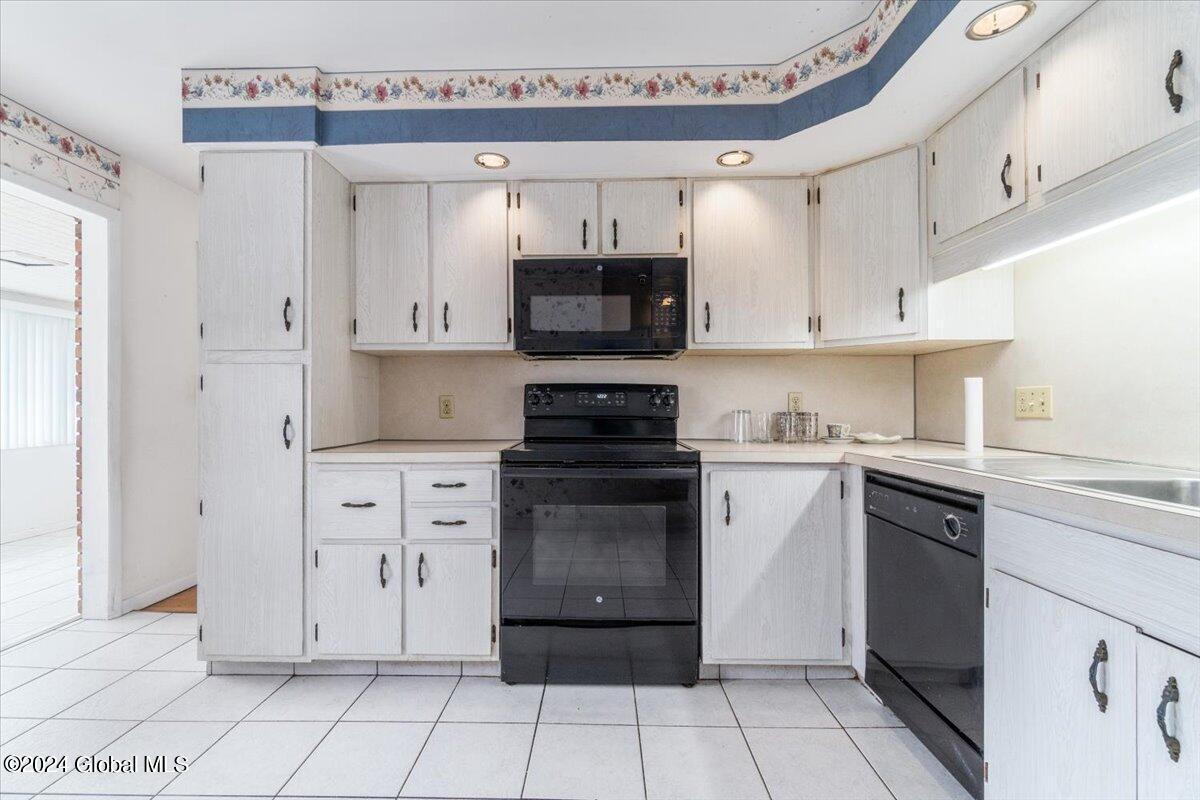 7 Rose Court in Albany, NY Listed For 265,000.00 by Susan Lynne l