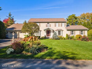 11 Gloria Lane Schenectady, NY 12309