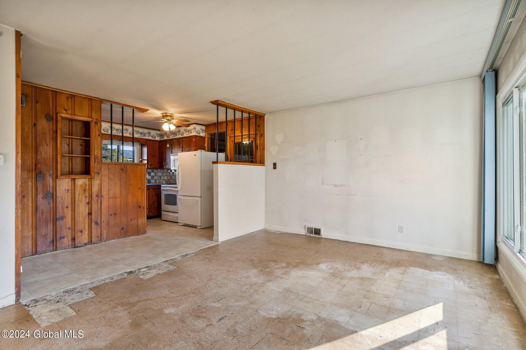 65 Knollwood Avenue, Amsterdam, NY Property Listing from DaviesDavies