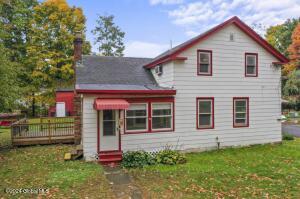 116 Parker Hall Road Niverville, NY 12130