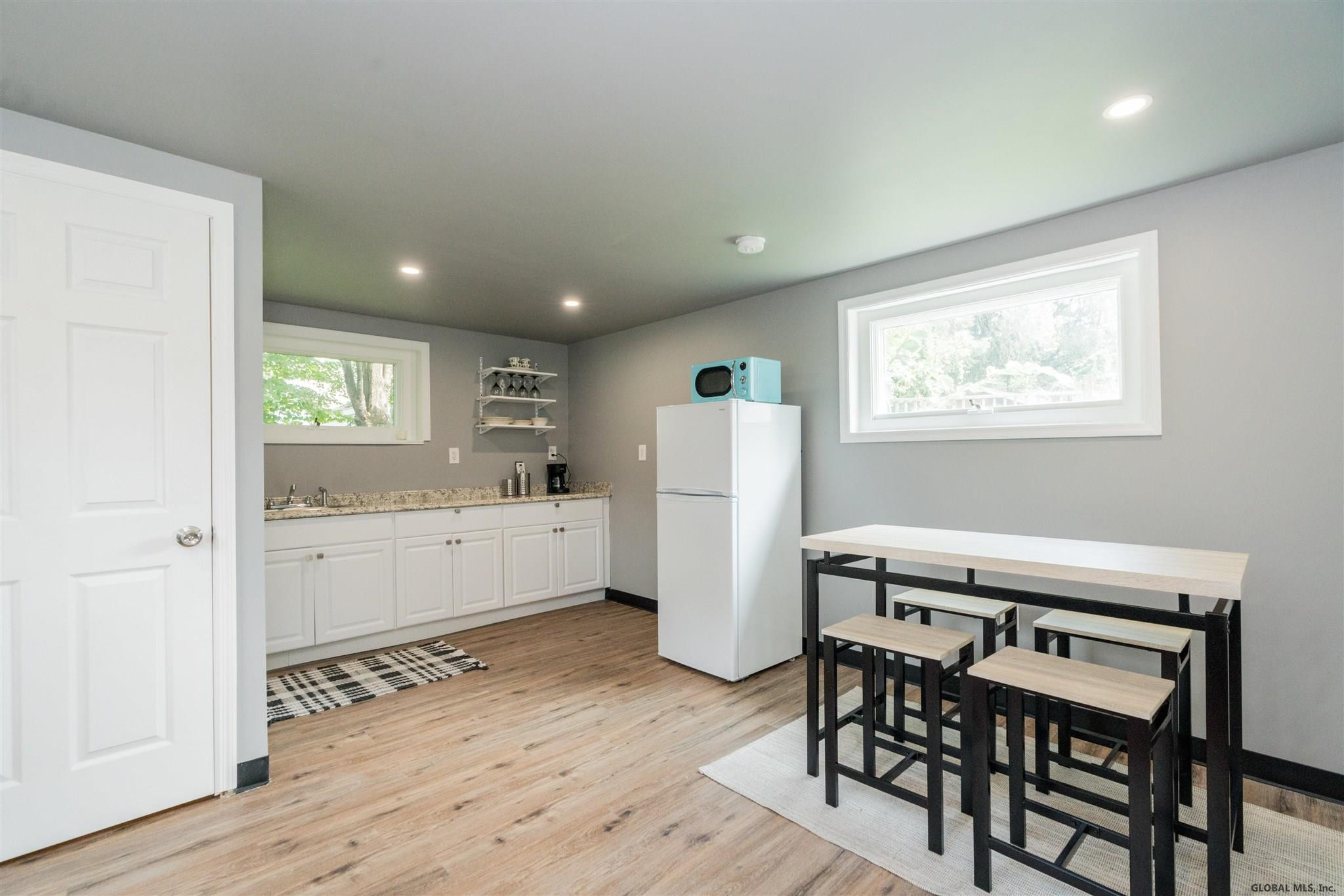 38.5 MADISON Street in Saratoga Springs, NY Listed For 1,100.00 by