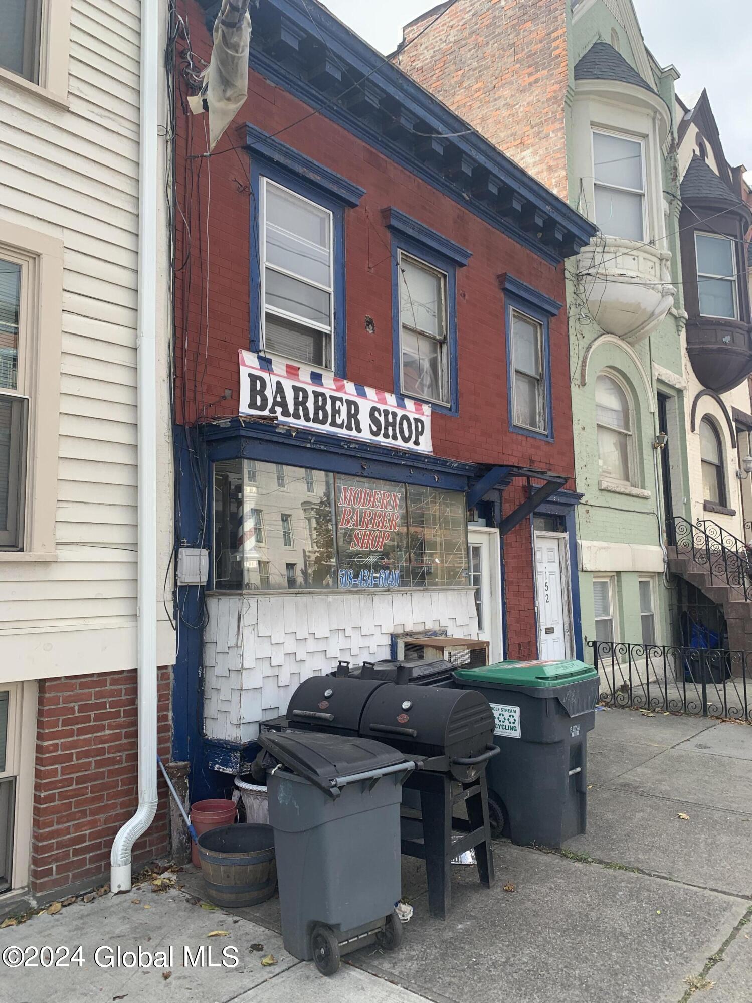 152 Clinton Avenue in Albany, NY Listed For 60,000.00 by Thaddeus