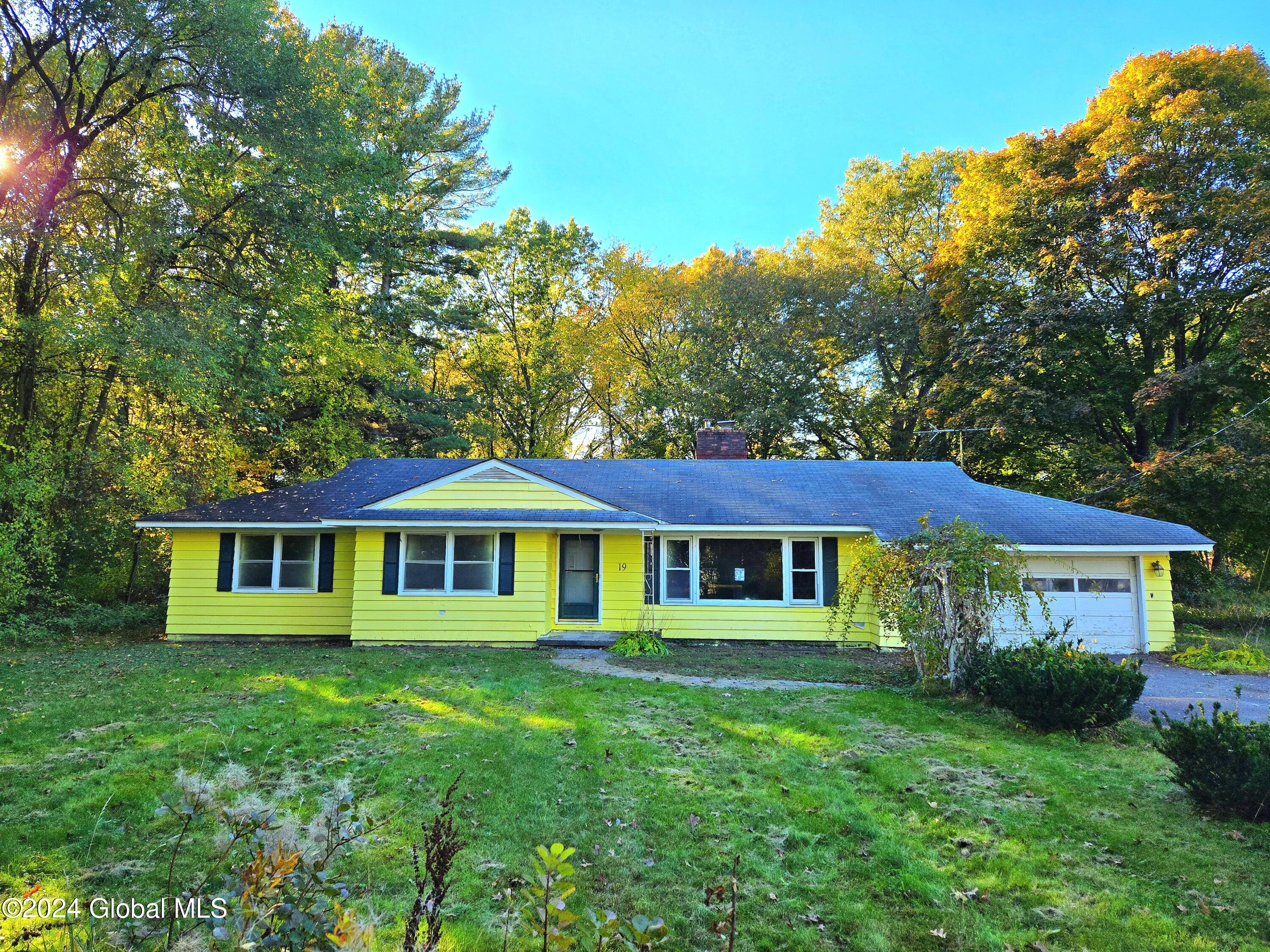 19 Park Avenue, Fort Edward, NY Property Listing from DaviesDavies