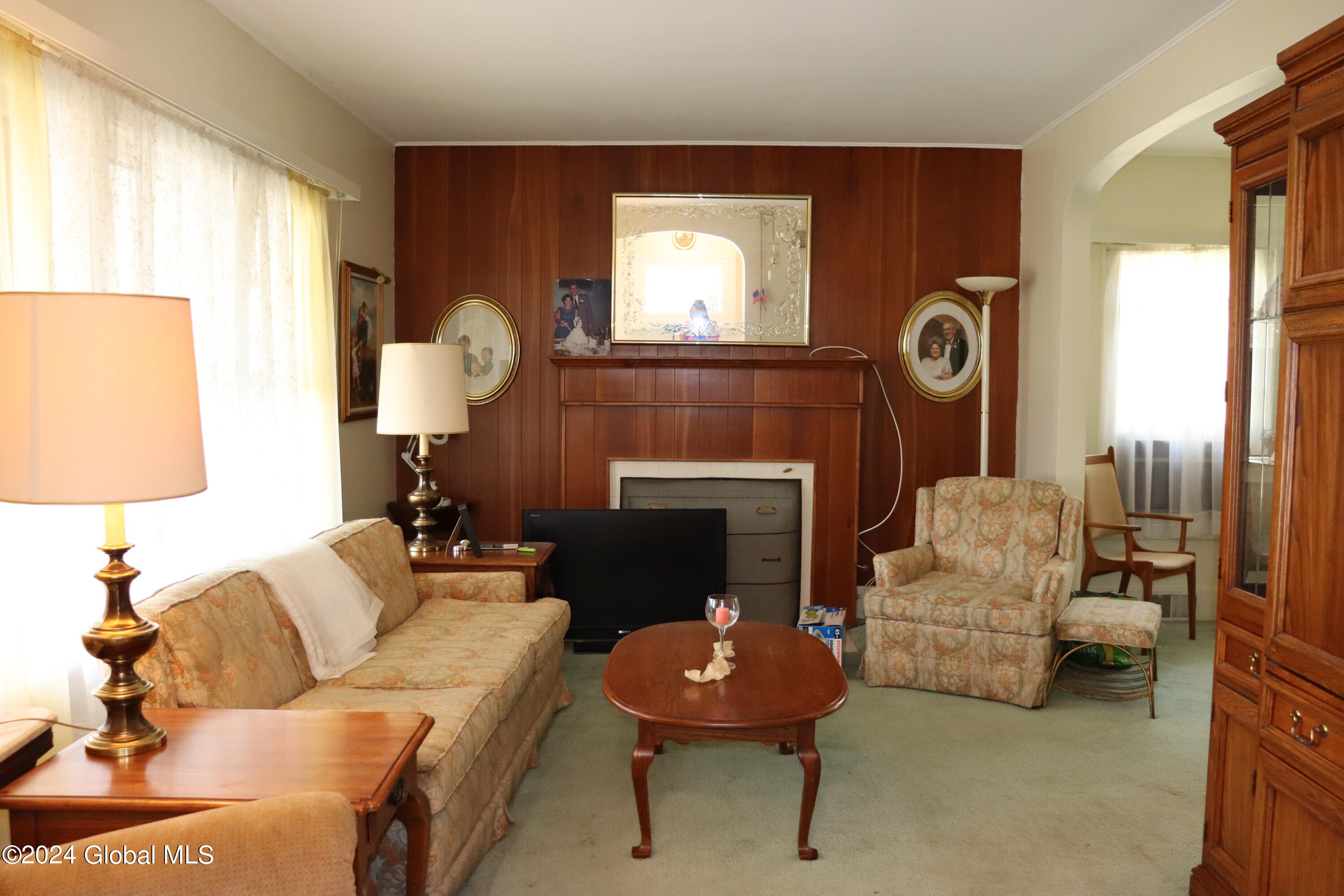 117 Henry Street in Schenectady, NY Listed For 169,900.00 by Paul A