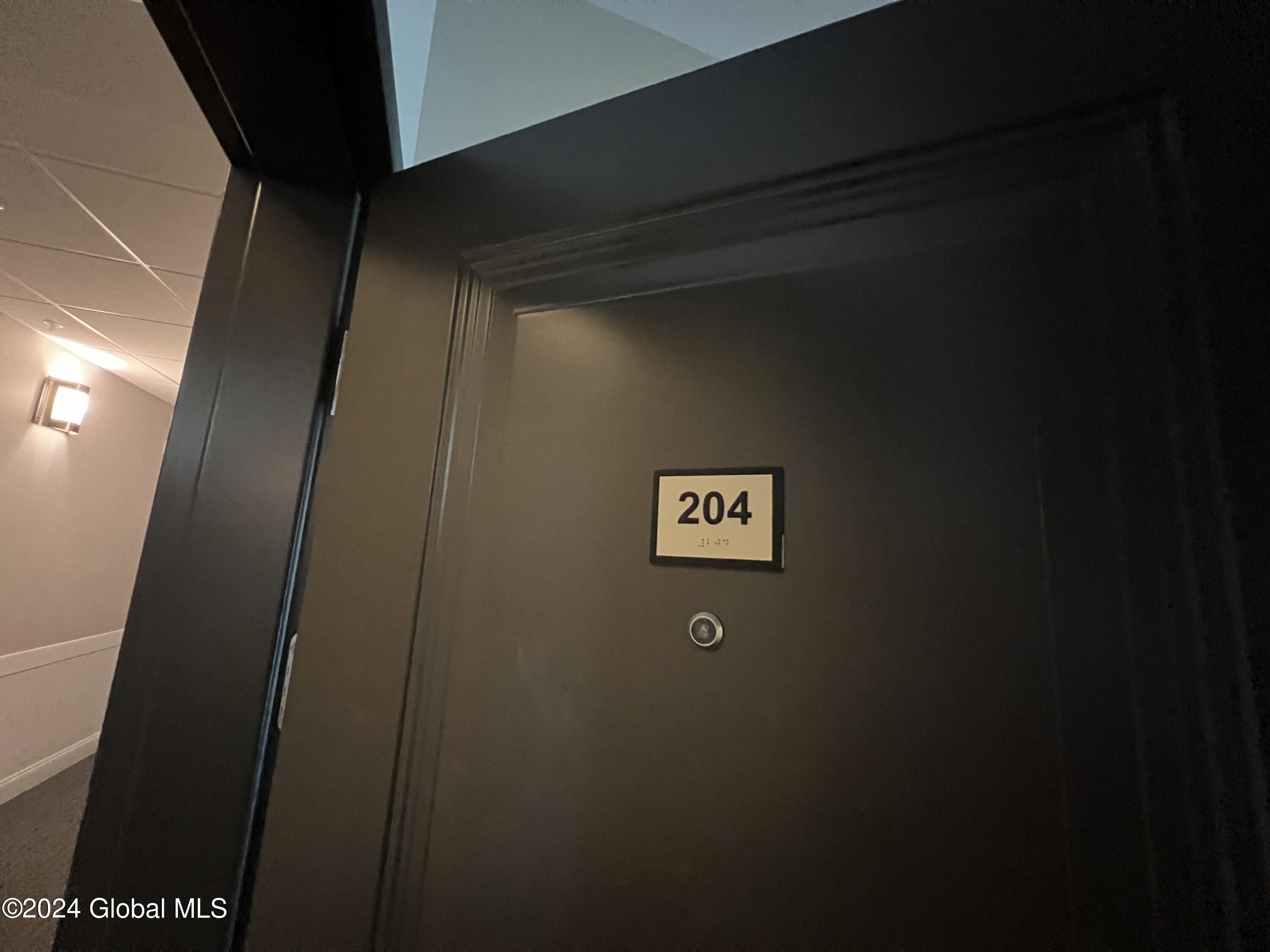 733 Broadway , Albany, NY Property Listing from DaviesDavies