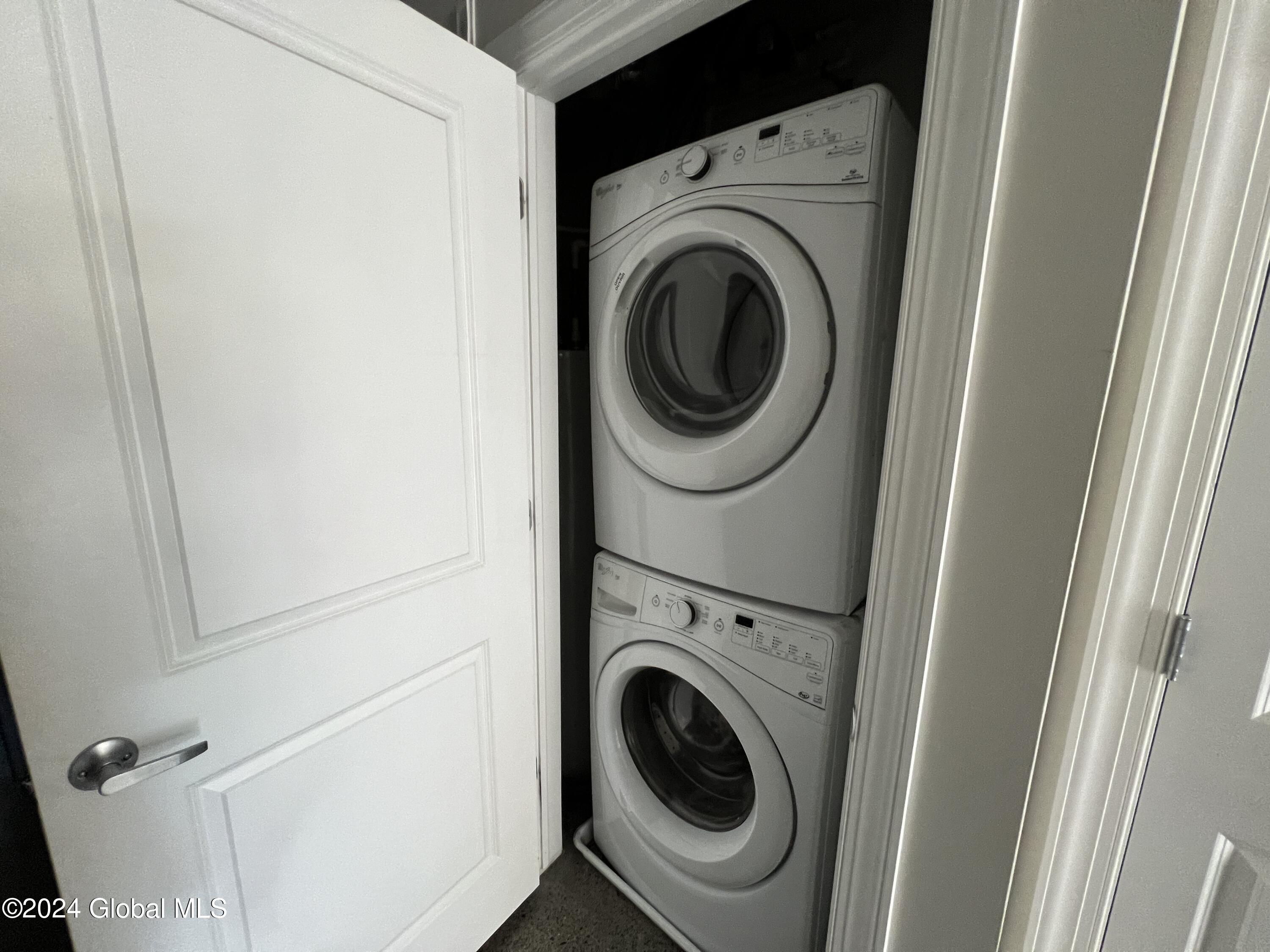 733 Broadway , Albany, NY Property Listing from DaviesDavies