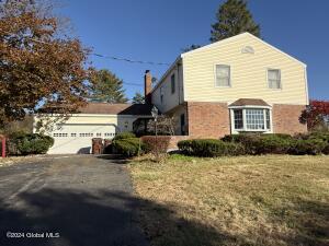 25 Kling Terrace Voorheesville, NY 12186